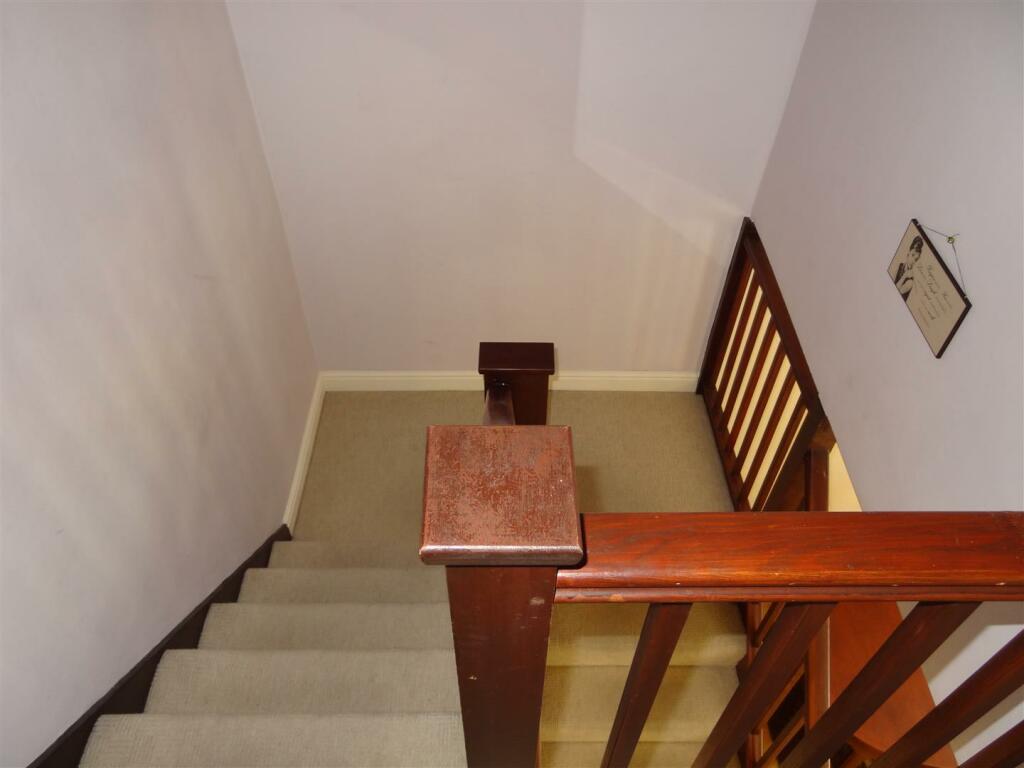 Additional property image - Halstead Grove, Solihull