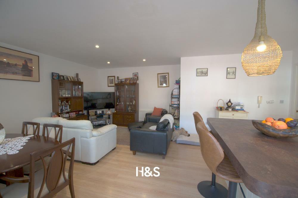 Additional property image - Heath Green House, Main Street, Dickens Heath