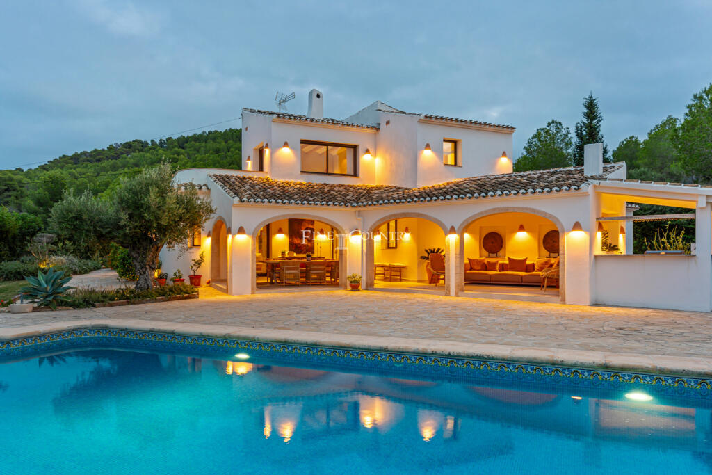 Main image of property: Valencia, Alicante, Javea