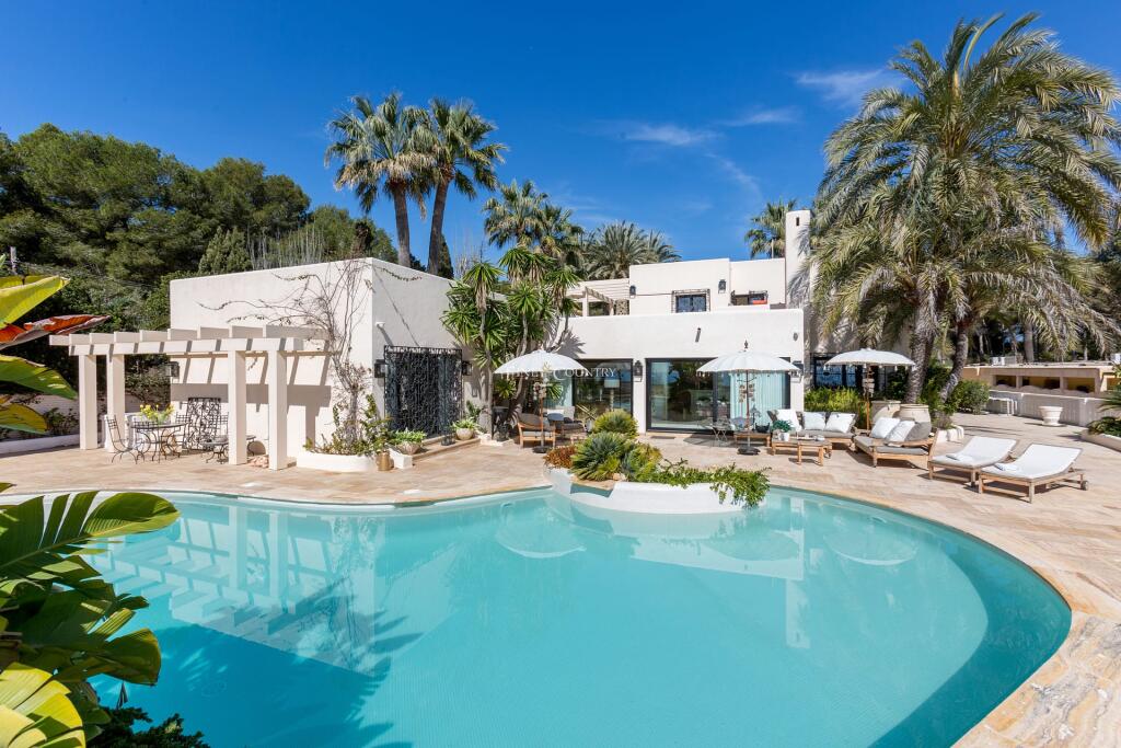 Main image of property: Valencia, Alicante, Moraira