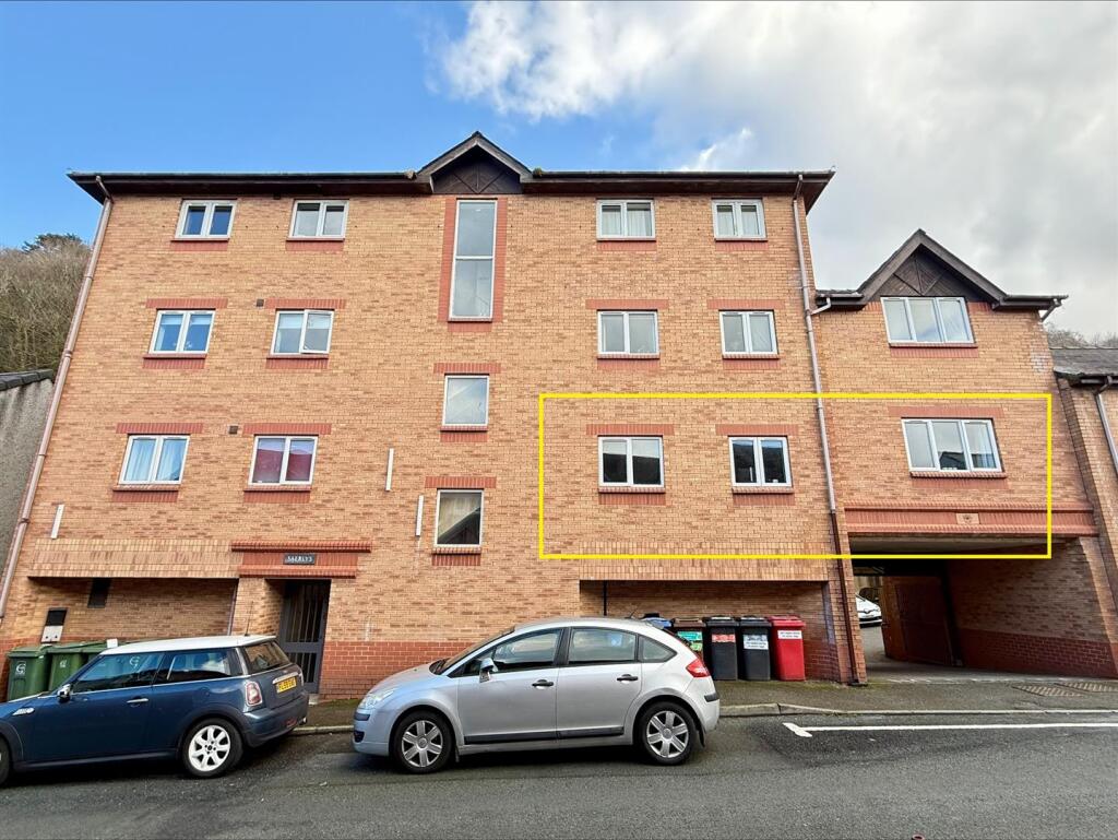 Main image of property: Saerlys, Mount Street, Bangor