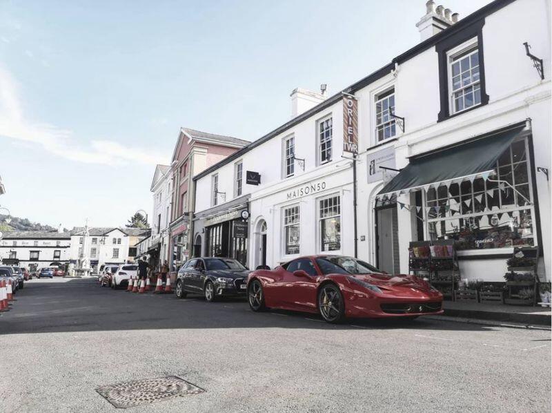 2 bedroom mixed use property for sale in Property, High Street