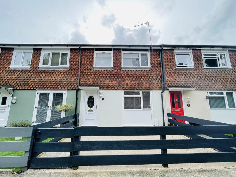 3 bedroom terraced house for rent in Curwood, Pontypool, NP4