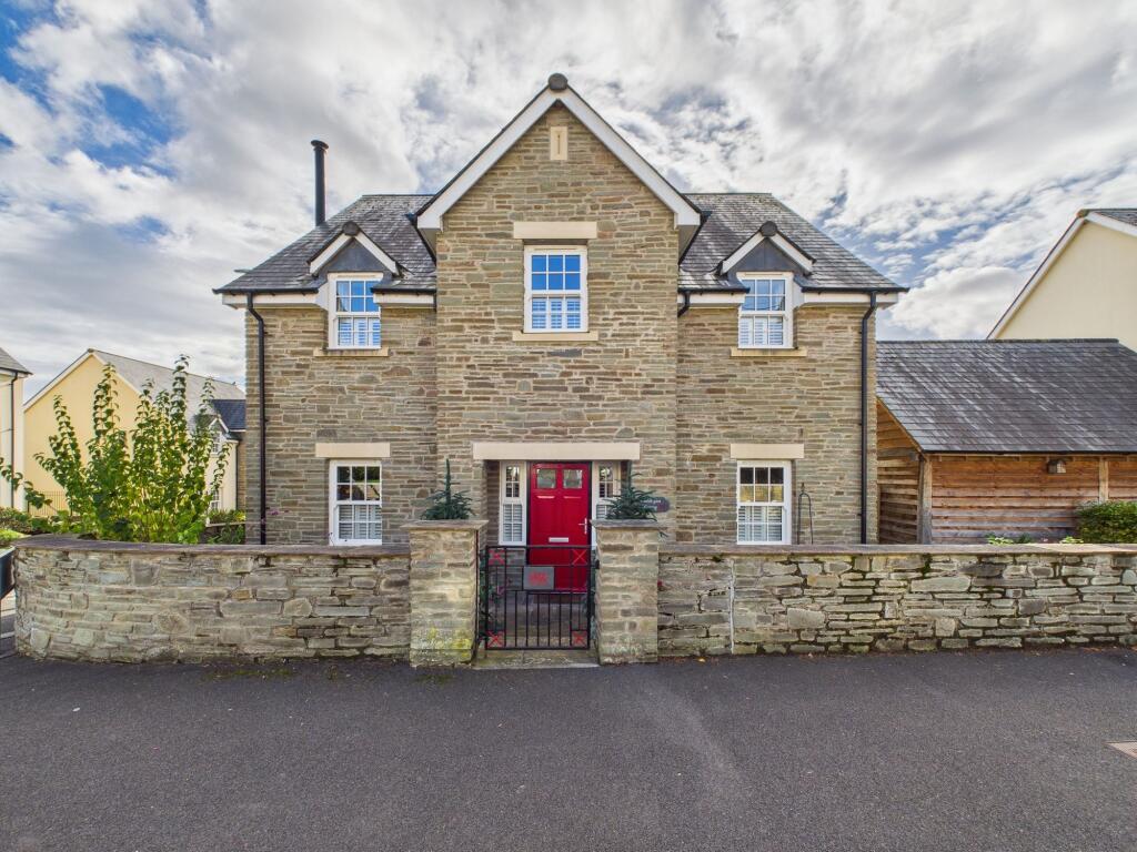Main image of property: Llangenny Lane, Crickhowell, NP8