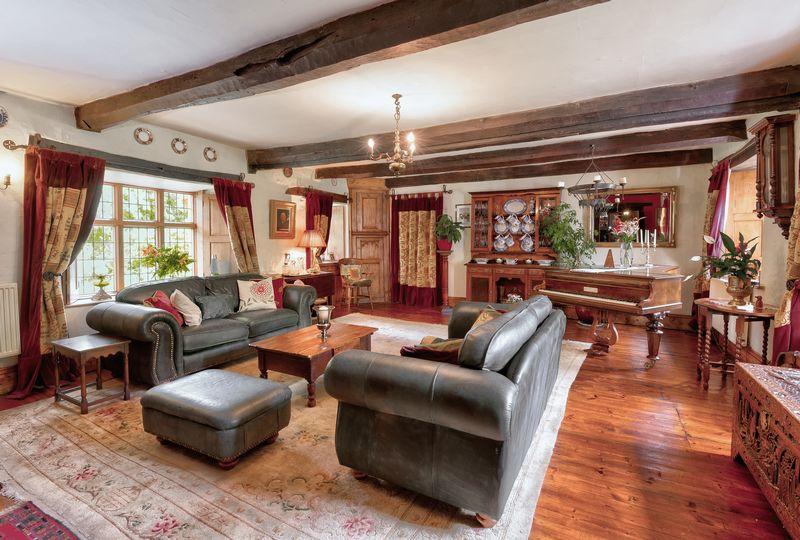 5 bedroom character property for sale in Llanvihangel Crucorney