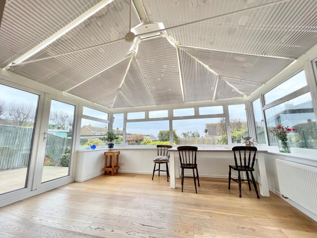 Additional property image - Manor Drive, Telscombe Cliffs, Peacehaven