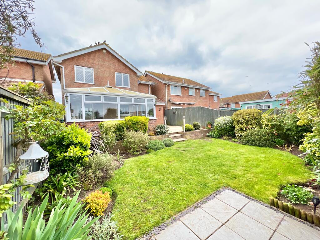 Additional property image - Manor Drive, Telscombe Cliffs, Peacehaven