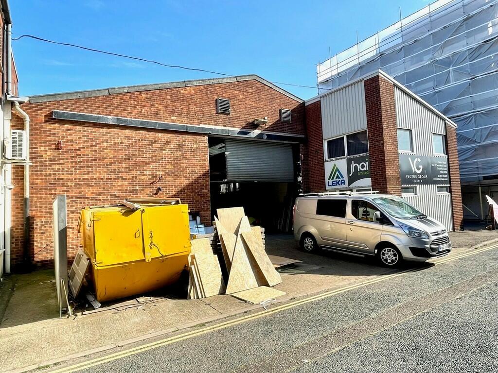 Light industrial facility to lease in Swanstons Road, Great Yarmouth, NR30
