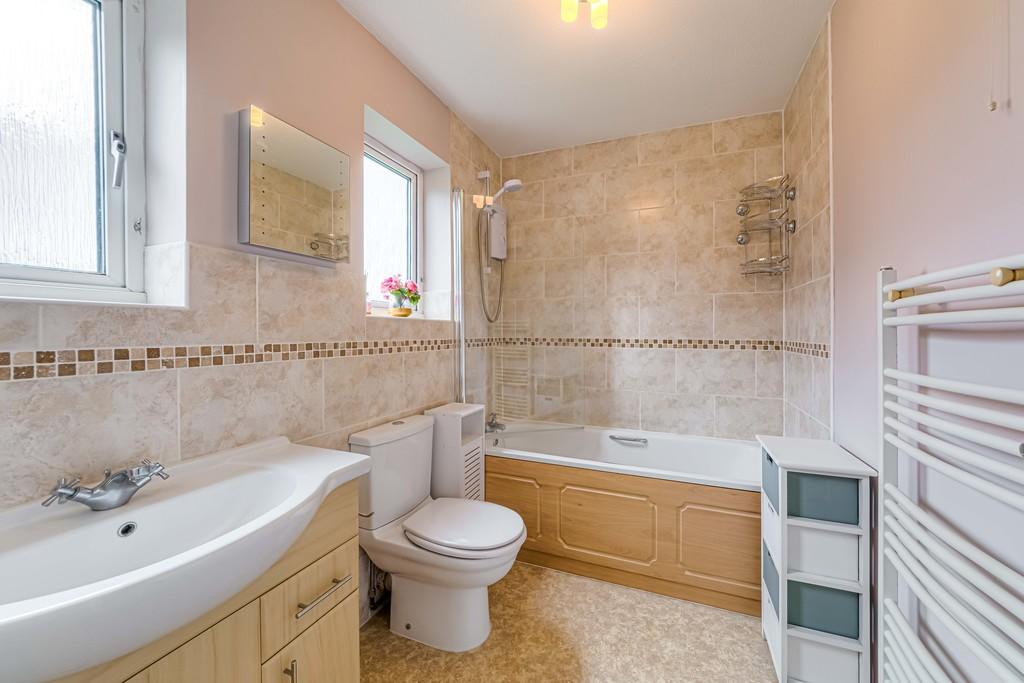 3 bedroom semidetached house for sale in Elm Grove South, Barnham, PO22