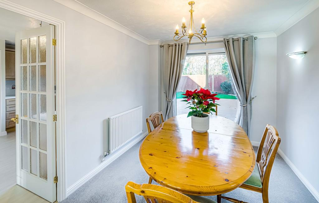 4 bedroom detached house for sale in Silver Birch Drive, Middletonon