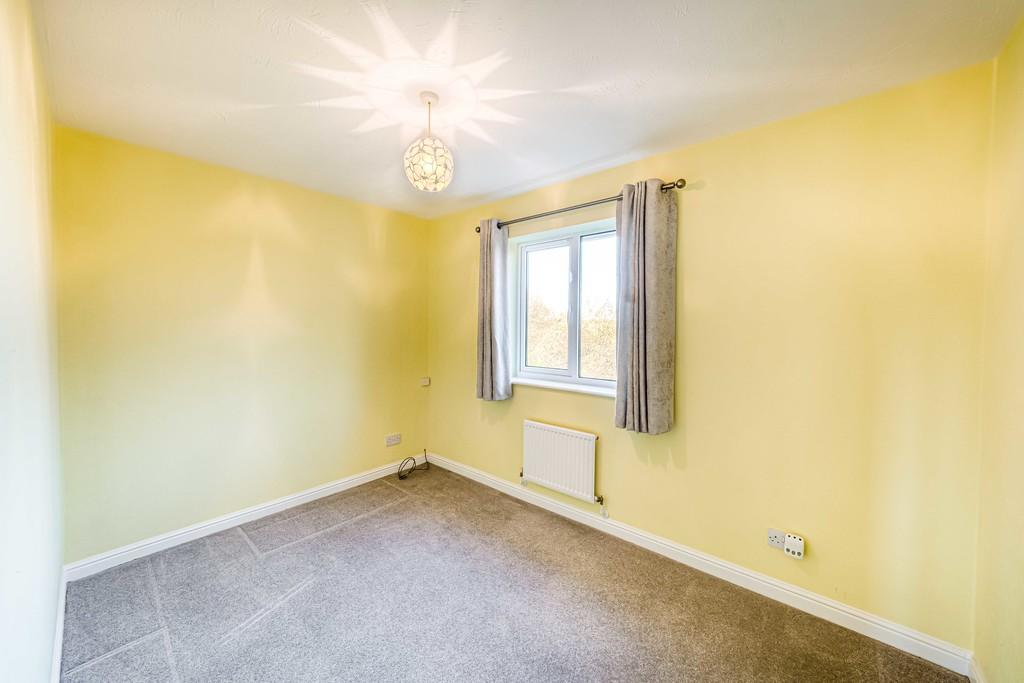 4 bedroom detached house for sale in Silver Birch Drive, Middletonon