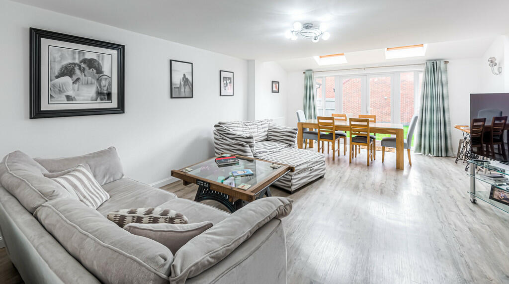 Additional property image - Ernest Fitches Way, Littlehampton