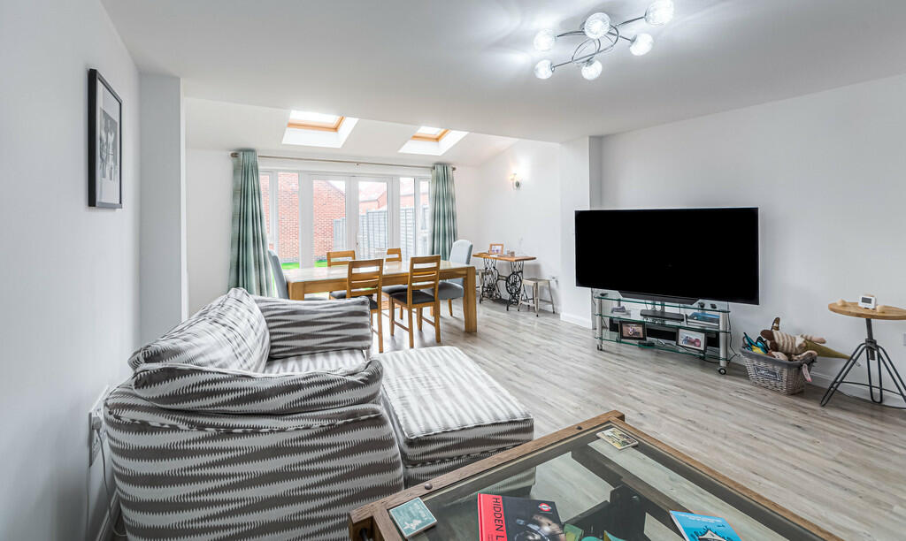 Additional property image - Ernest Fitches Way, Littlehampton