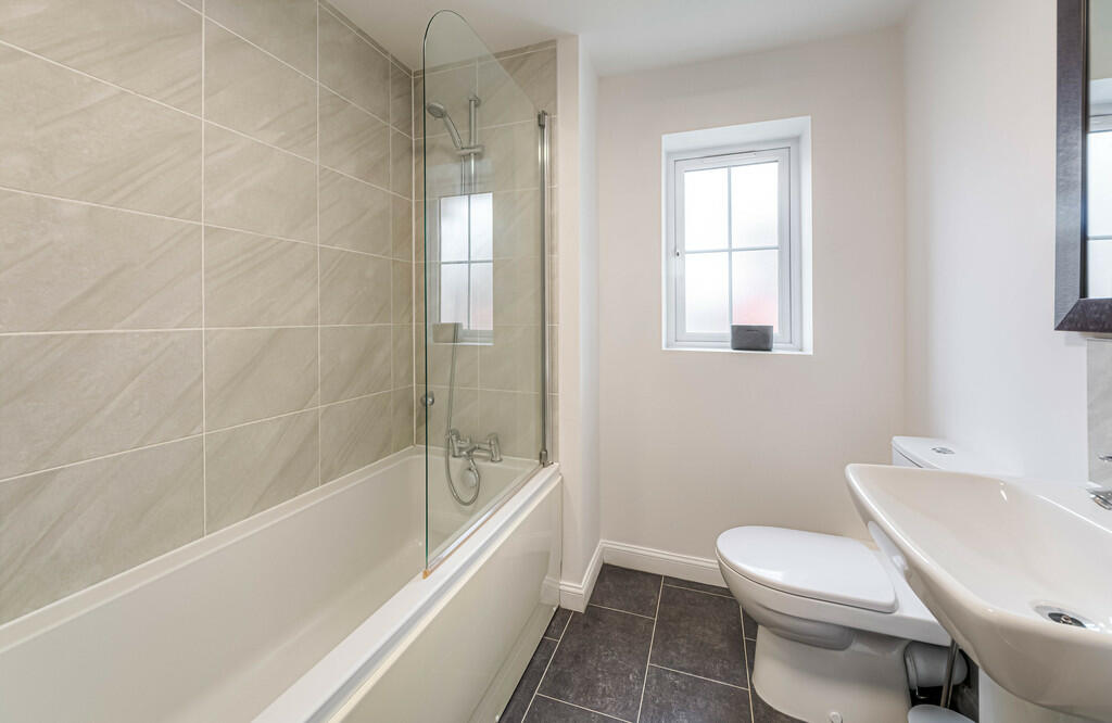 Additional property image - Ernest Fitches Way, Littlehampton