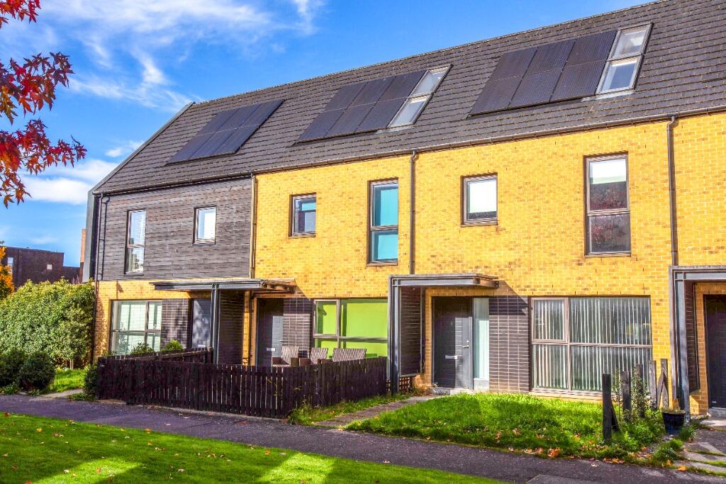 Main image of property: Kingston Place, Dalmarnock, Glasgow, G40