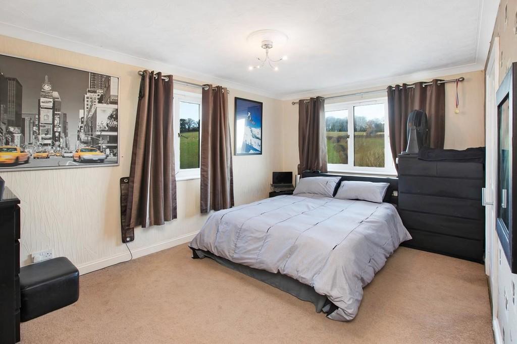 5 bedroom detached house for sale in Dawlish, EX7