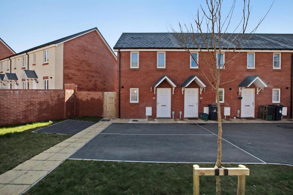 Main image of property: Shelduck Way, Dawlish, EX7