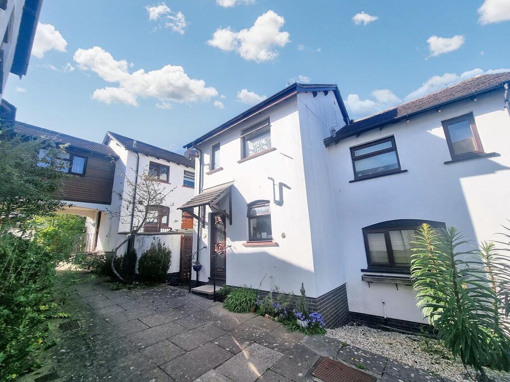 Main image of property: Summerhayes, Dawlish, EX7