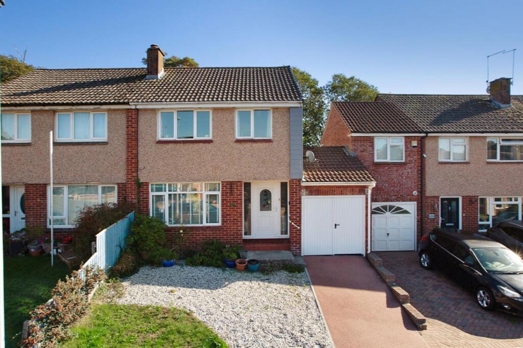 Main image of property: Kingsdown Crescent, Dawlish, EX7