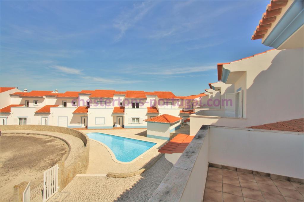 3 bedroom town house for sale in Algarve, Aljezur, Portugal