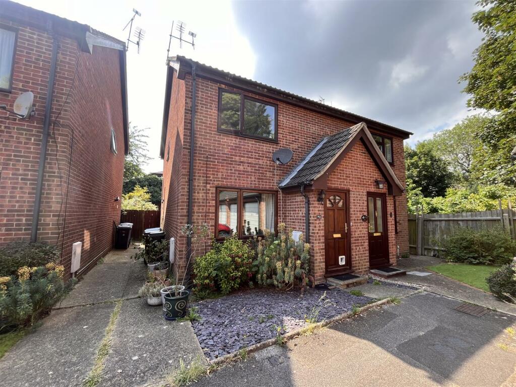 2 bedroom house for rent in Burnham Close, Ipswich, IP4