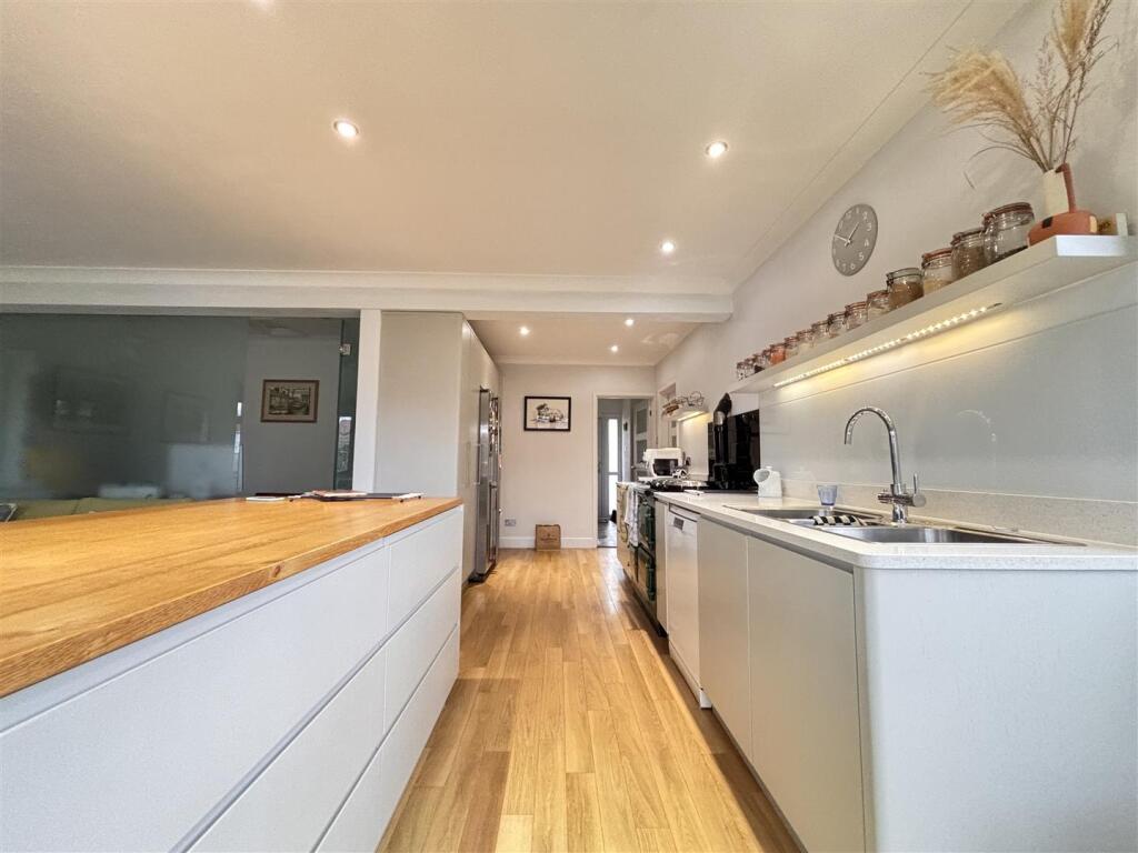 Additional property image - Windmill Road, Bradfield