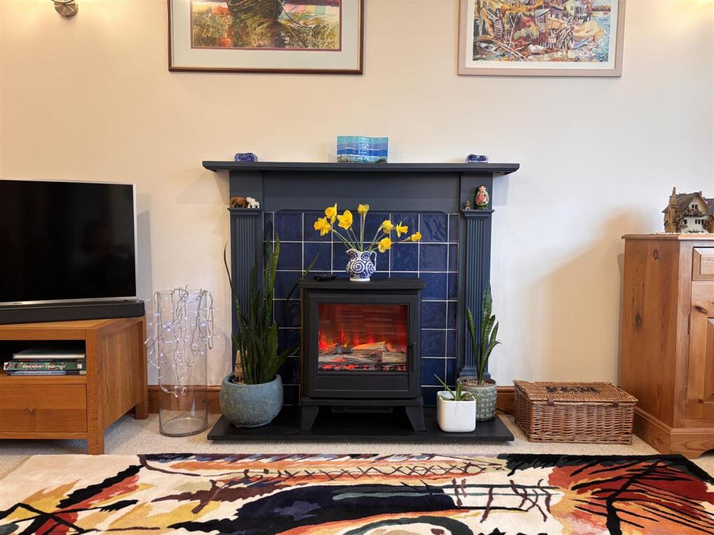 Additional property image - Windmill Road, Bradfield