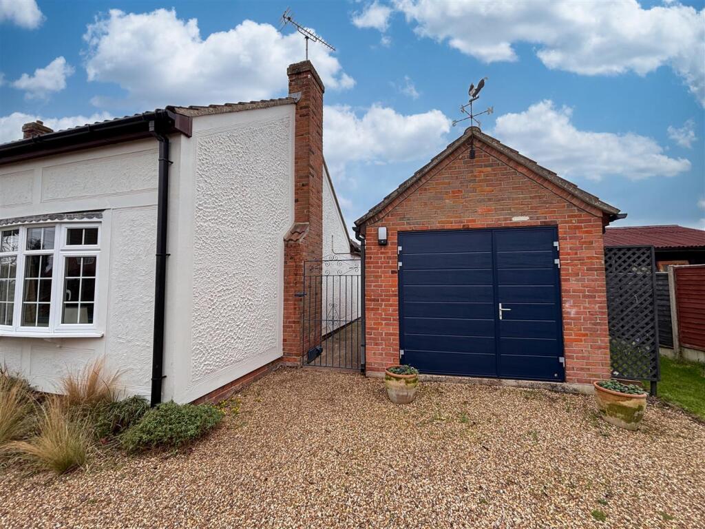 Additional property image - Windmill Road, Bradfield