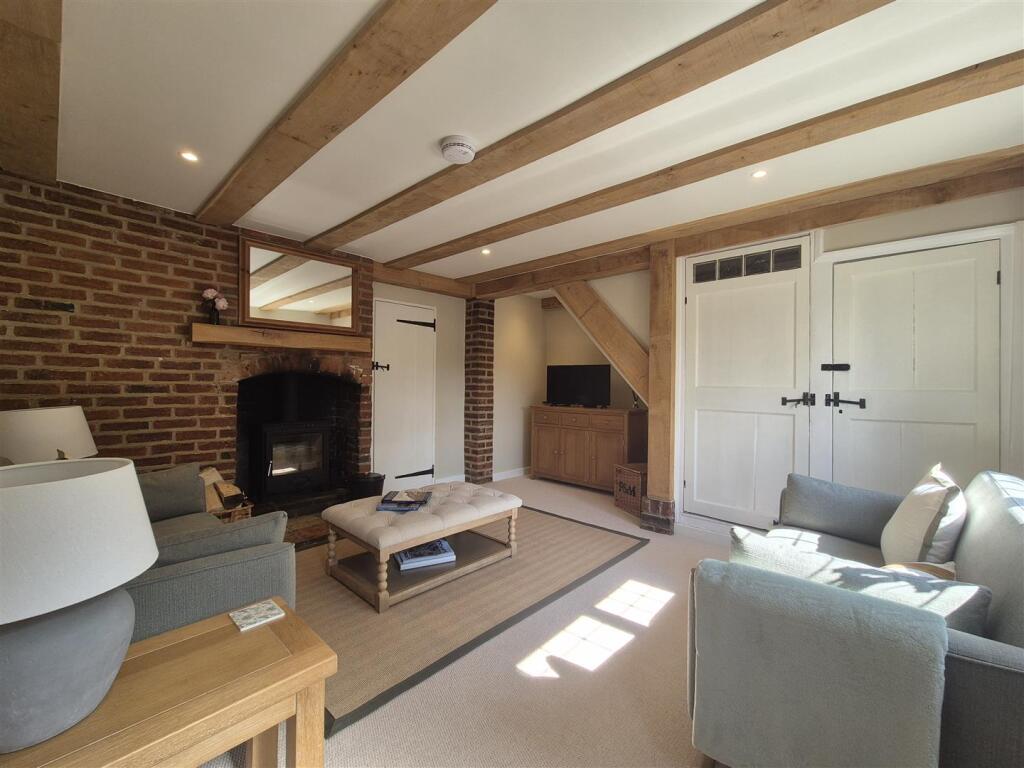 Main image of property: Low Street