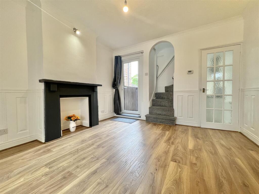 Main image of property: Tennyson Road, Ipswich