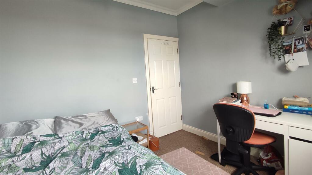 Additional property image - Christchurch Road, Bournemouth