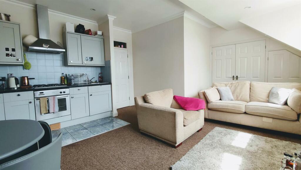Additional property image - Christchurch Road, Bournemouth