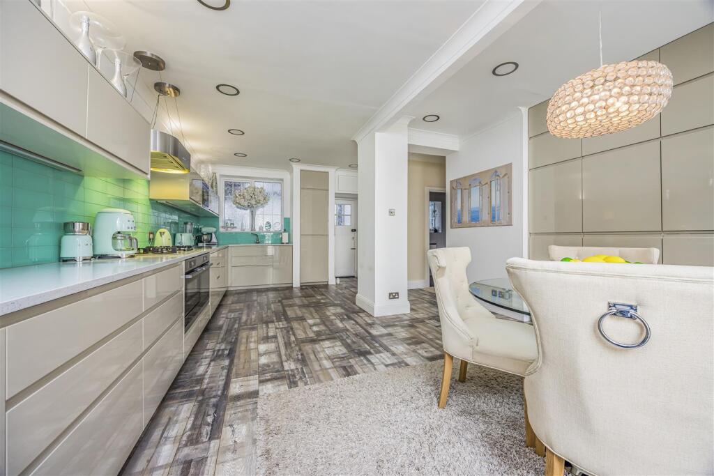 Additional property image - Bath Road, Bournemouth