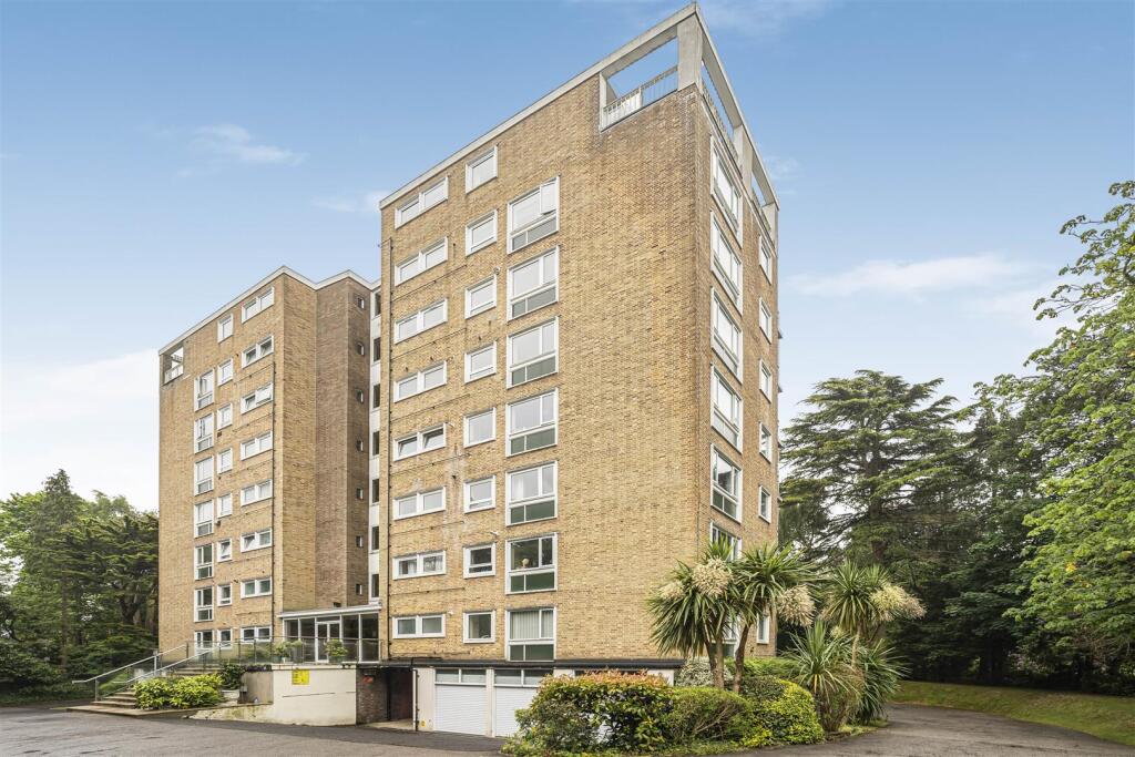 Main image of property: The Avenue, Poole
