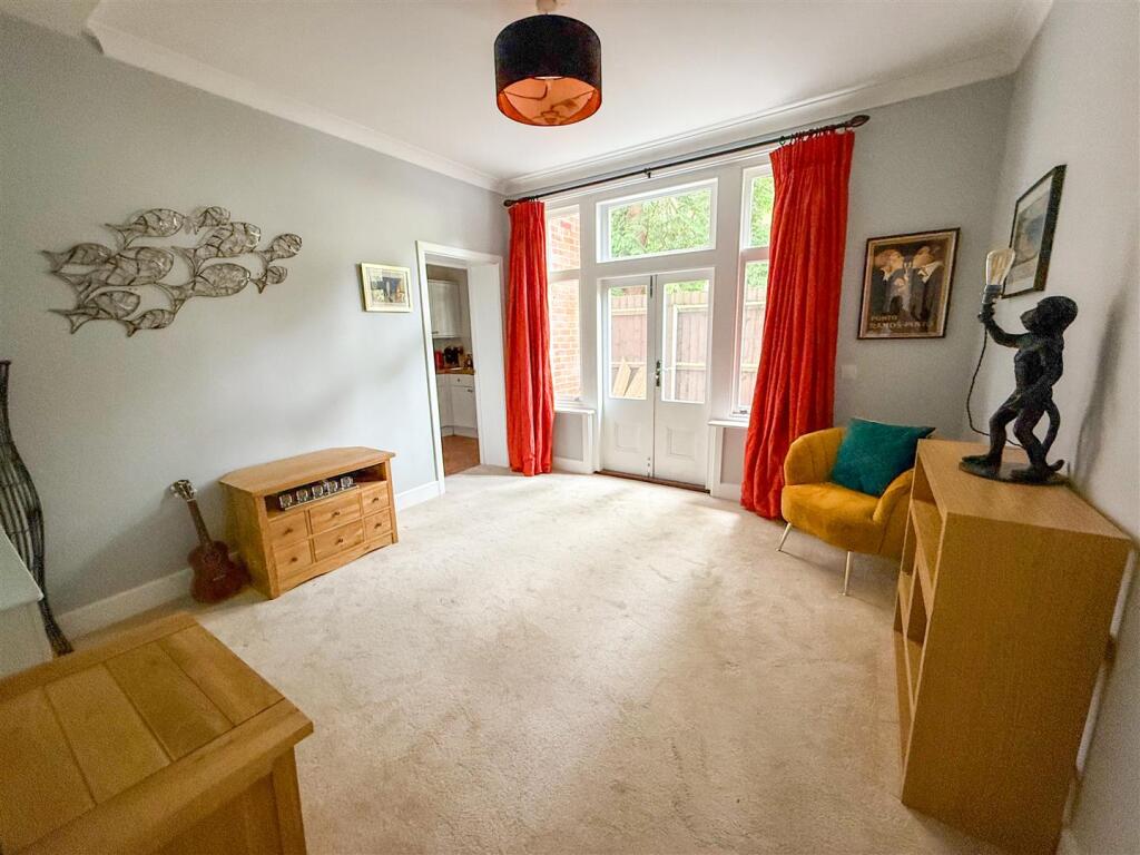 Main image of property: East Avenue, Bournemouth