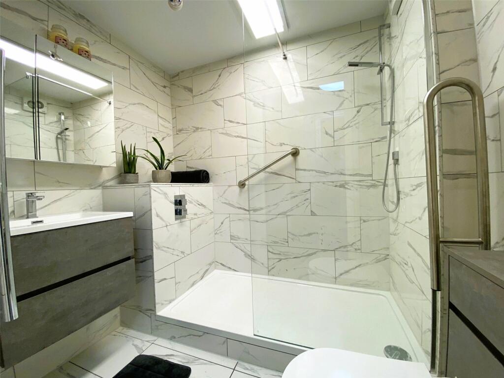 Additional property image - Fosseway Court, Clifton, Bristol, BS8
