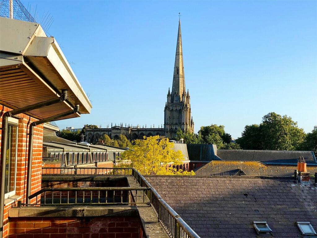 Additional property image - Golden Lion Court, Redcliff Street, Bristol, BS1