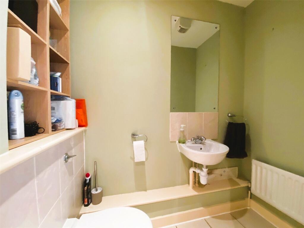 Additional property image - Golden Lion Court, Redcliff Street, Bristol, BS1