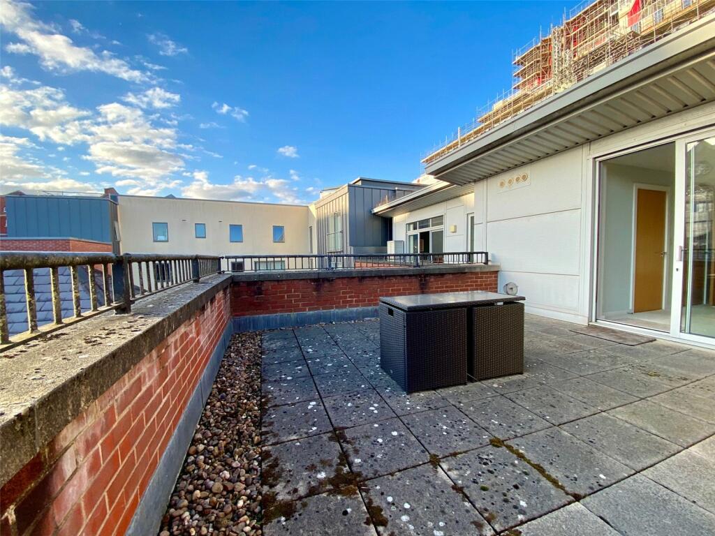 Additional property image - Golden Lion Court, Redcliff Street, Bristol, BS1