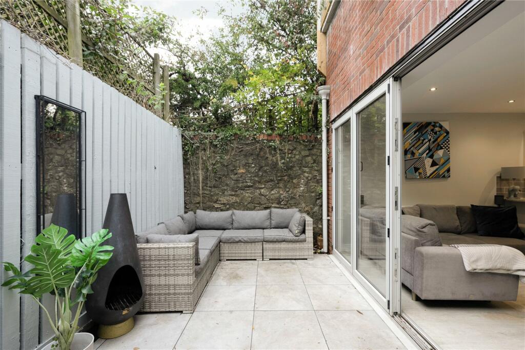 Additional property image - Vyvyan Road, Clifton, Bristol, BS8