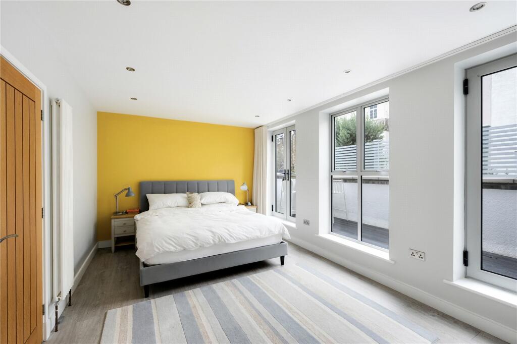 Additional property image - Vyvyan Road, Clifton, Bristol, BS8