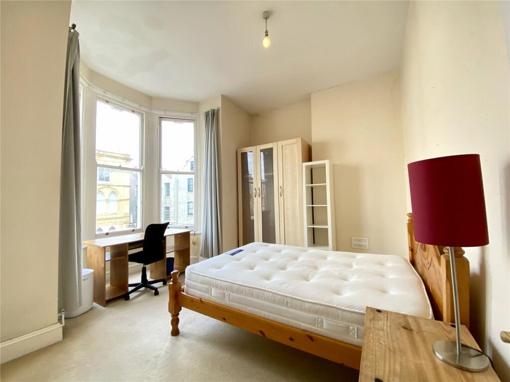 Additional property image - West Park, Clifton, Bristol, BS8