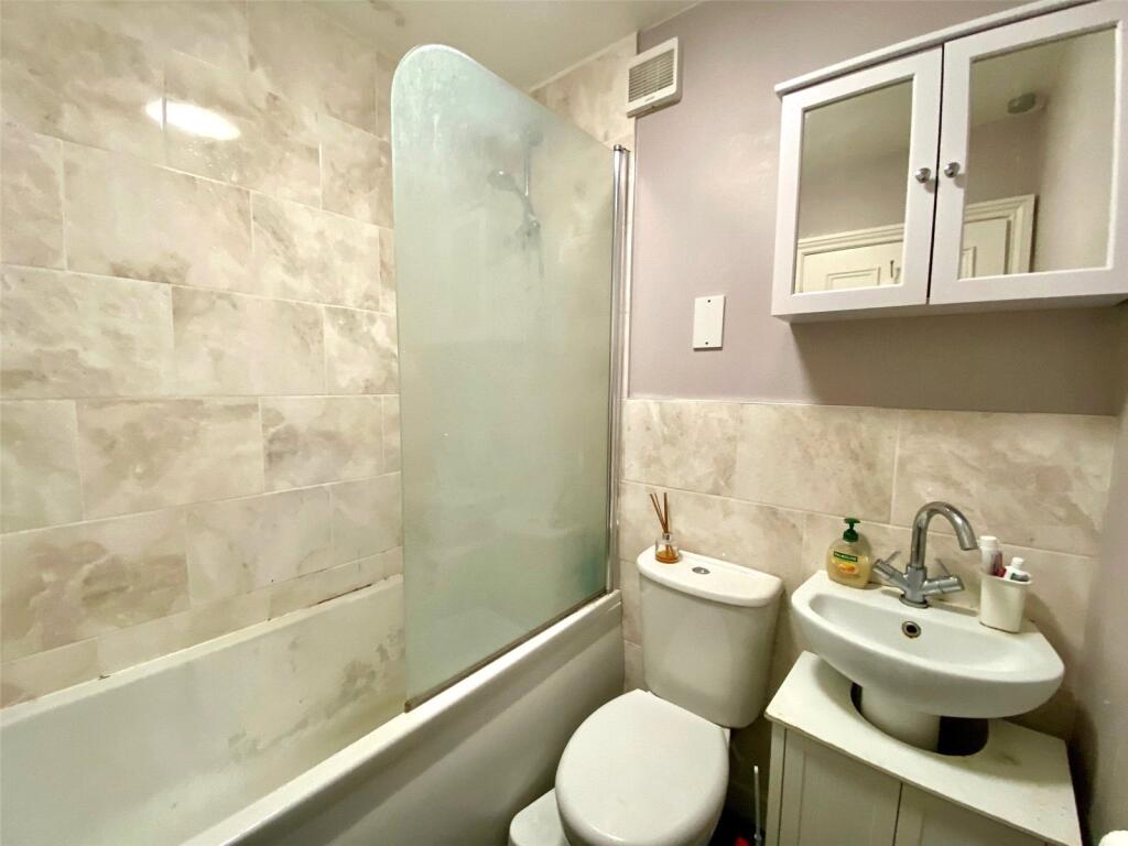 Additional property image - Meridian Place, Clifton, Bristol, BS8