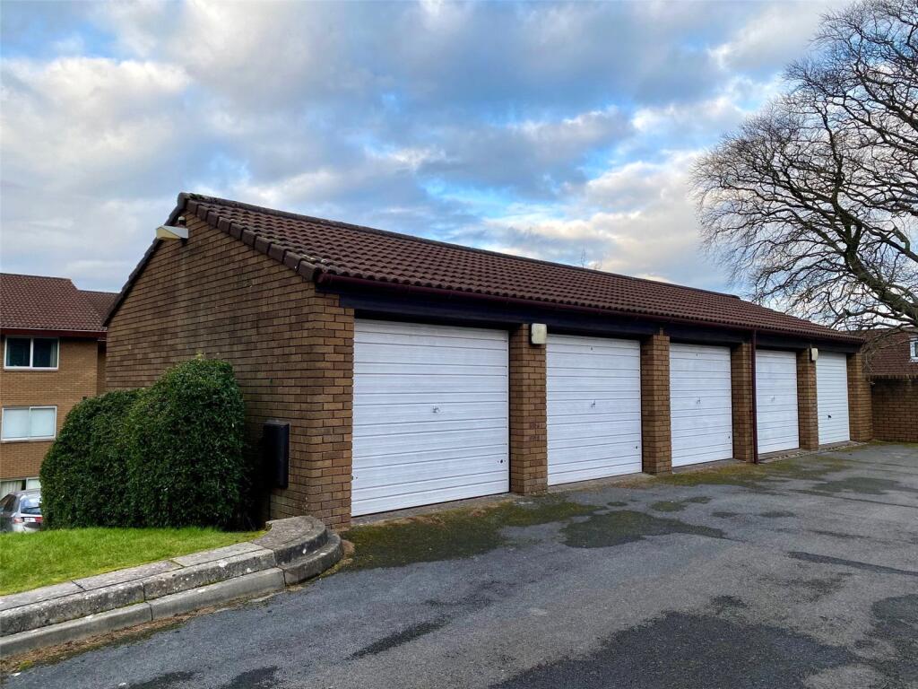 Additional property image - Orchard Court, Knoll Hill, Sneyd Park, Bristol, BS9
