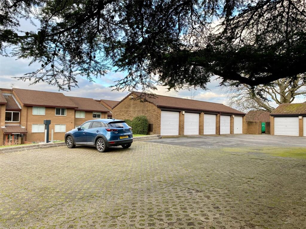 Additional property image - Orchard Court, Knoll Hill, Sneyd Park, Bristol, BS9