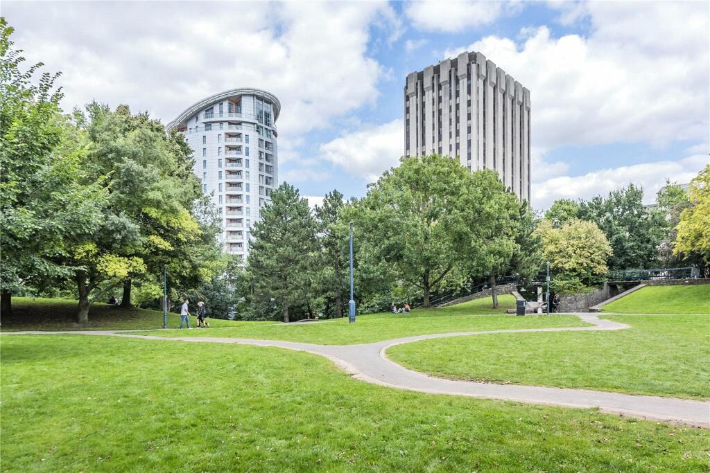 2 bedroom apartment for sale in Flat 1105, Broad Weir, Bristol, BS1