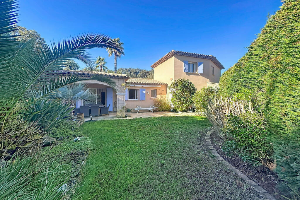 Main image of property: Provence-Alps-Cote d`Azur, Var, Cogolin