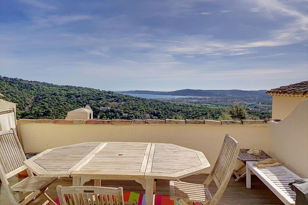 Main image of property: Provence-Alps-Cote d`Azur, Var, Grimaud