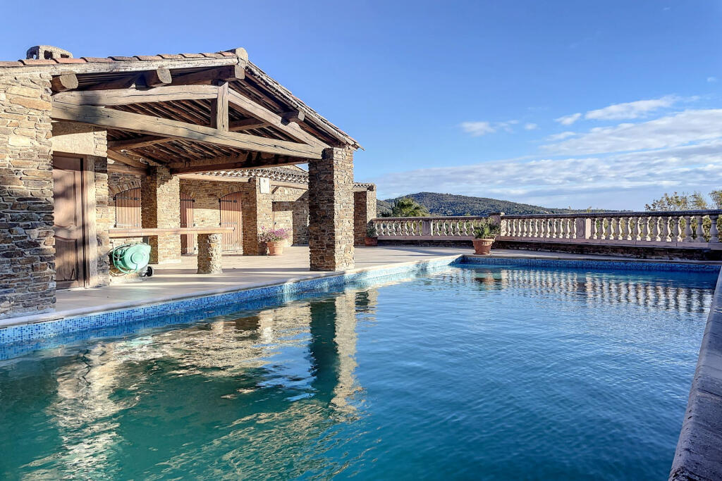 Main image of property: Provence-Alps-Cote d`Azur, Var, Grimaud