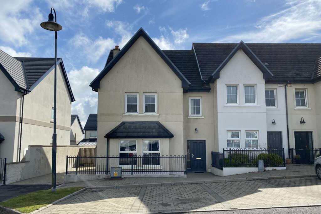 4 bedroom end of terrace house for sale in 7 Aster Lawn, Abbey Fort